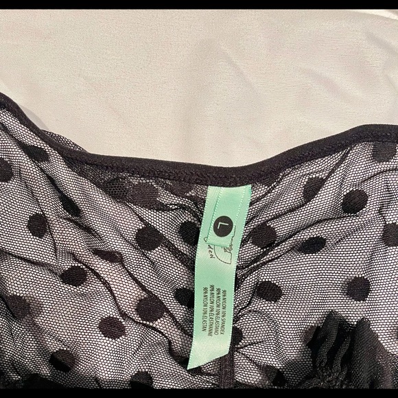 Black Lace Lingerie Set - Picture 3 of 7